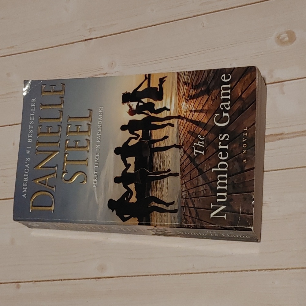 The Numbers Game By Danielle Steel Adult Novel Paperback Book